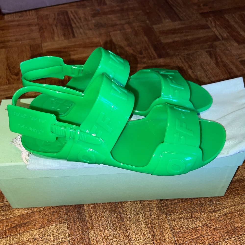 Off-White Zip Tie Jelly Sandals In Green